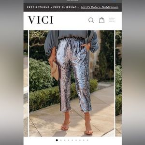 NWT-VICI cropped sequin pants